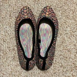 Sketchers flats with air cool memory foam